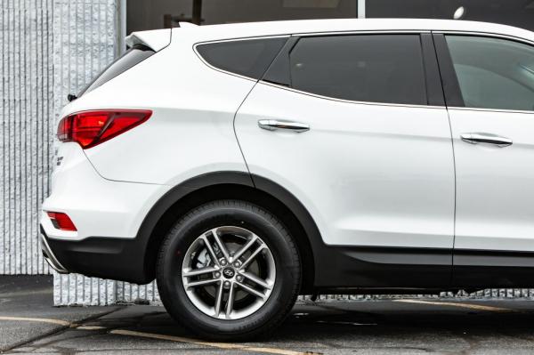 Used 2017 HYUNDAI SANTA FE SPORT