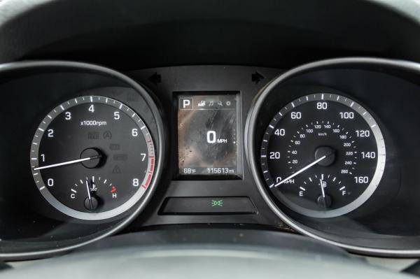 Used 2017 HYUNDAI SANTA FE SPORT