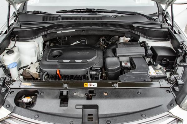 Used 2017 HYUNDAI SANTA FE SPORT