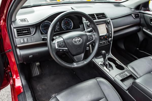 Used 2015 Toyota CAMRY XLE XLE