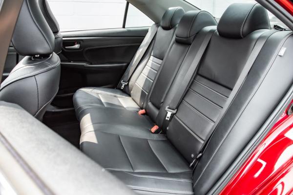 Used 2015 Toyota CAMRY XLE XLE