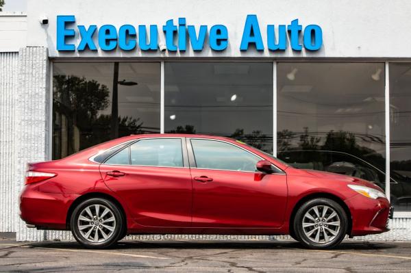 Used 2015 Toyota CAMRY XLE XLE