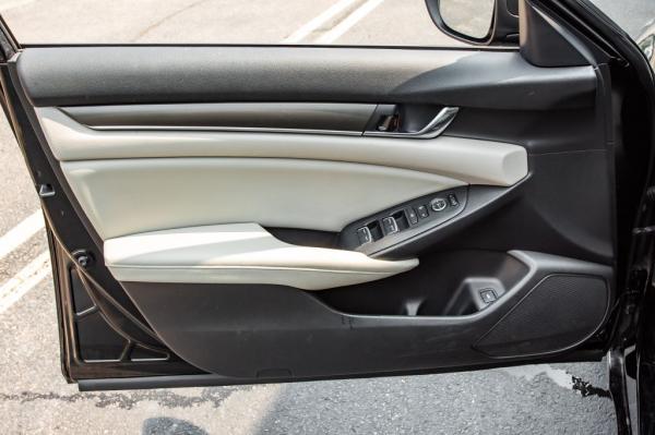 Used 2018 HONDA ACCORD LX LX