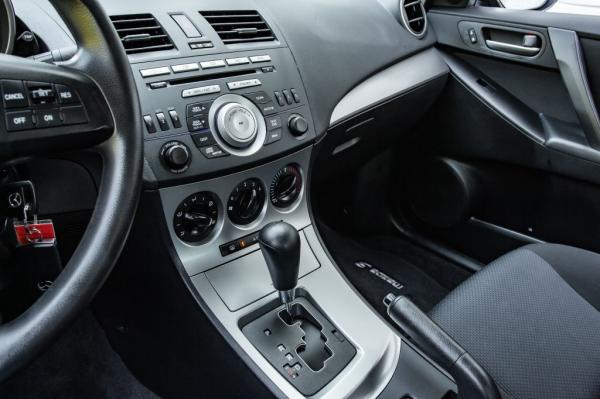 Used 2011 MAZDA 3 I
