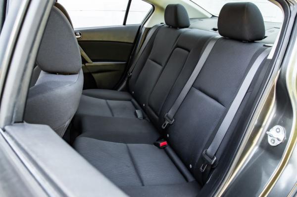 Used 2011 MAZDA 3 I