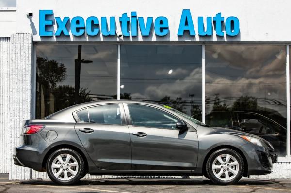 Used 2011 MAZDA 3 I