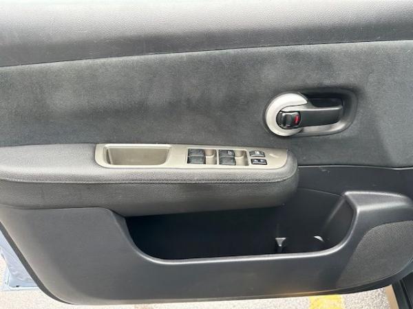 Used 2011 NISSAN VERSA S