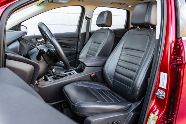 Used 2017 FORD ESCAPE SE