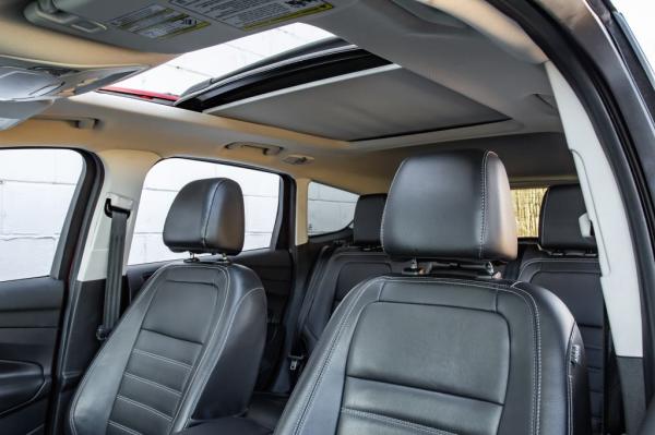 Used 2017 FORD ESCAPE SE