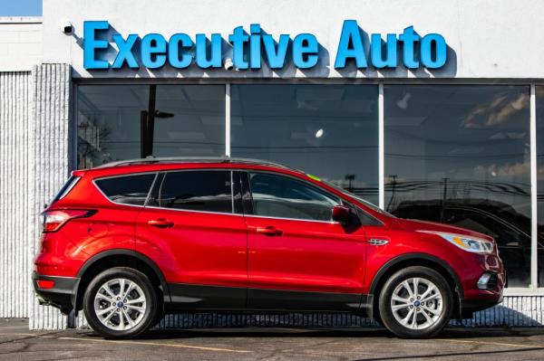 Used 2017 FORD ESCAPE SE