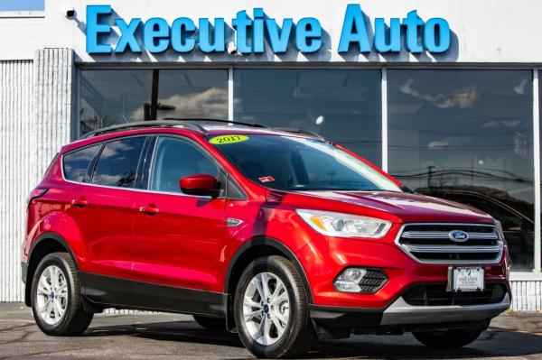 Used 2017 FORD ESCAPE SE