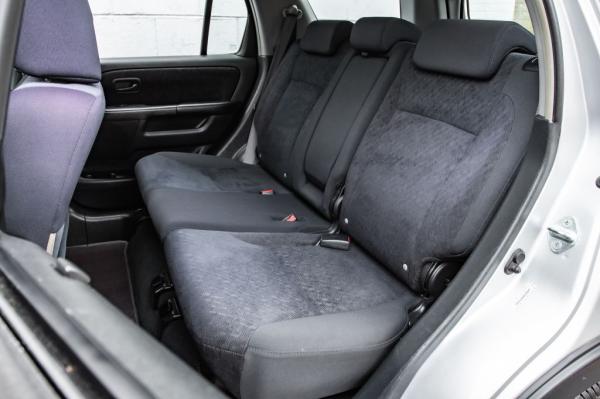 Used 2005 HONDA CR V LX