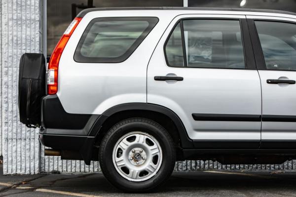 Used 2005 HONDA CR V LX