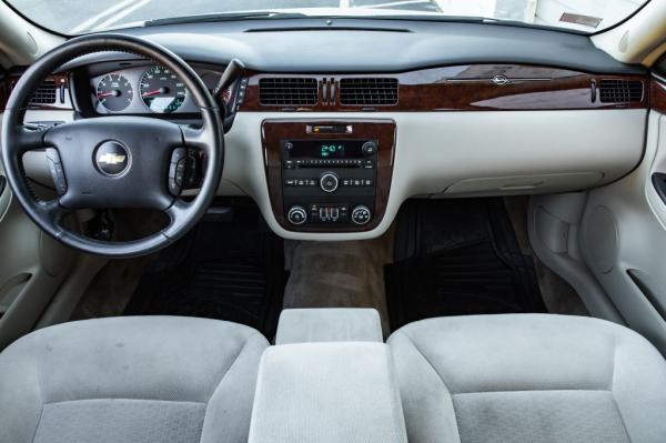 Used 2011 CHEVROLET IMPALA LT LT