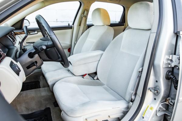 Used 2011 CHEVROLET IMPALA LT LT
