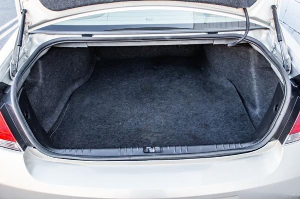 Used 2011 CHEVROLET IMPALA LT LT
