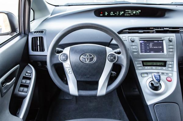 Used 2014 Toyota PRIUS II II