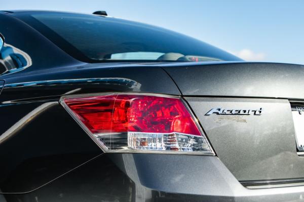 Used 2010 HONDA ACCORD EXL