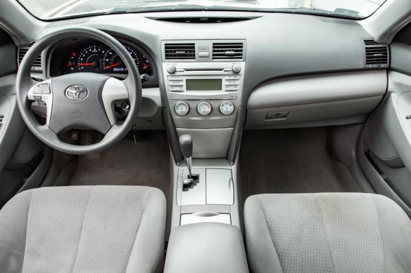Used 2011 Toyota CAMRY LE LE