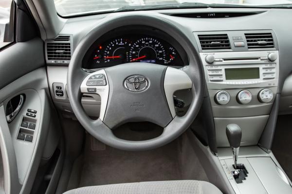 Used 2011 Toyota CAMRY LE LE
