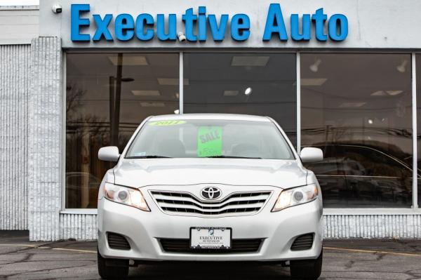 Used 2011 Toyota CAMRY LE LE