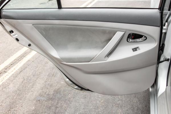 Used 2011 Toyota CAMRY LE LE