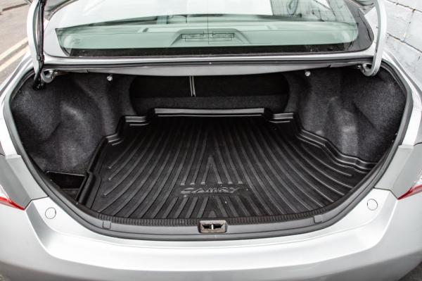 Used 2011 Toyota CAMRY LE LE
