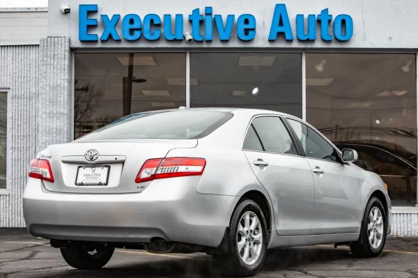 Used 2011 Toyota CAMRY LE LE