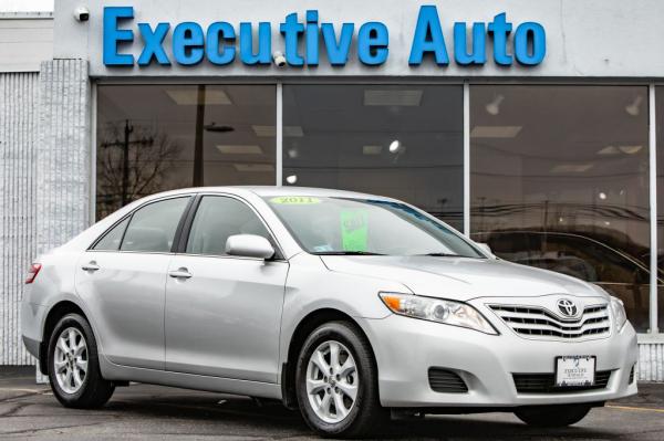 Used 2011 Toyota CAMRY LE LE