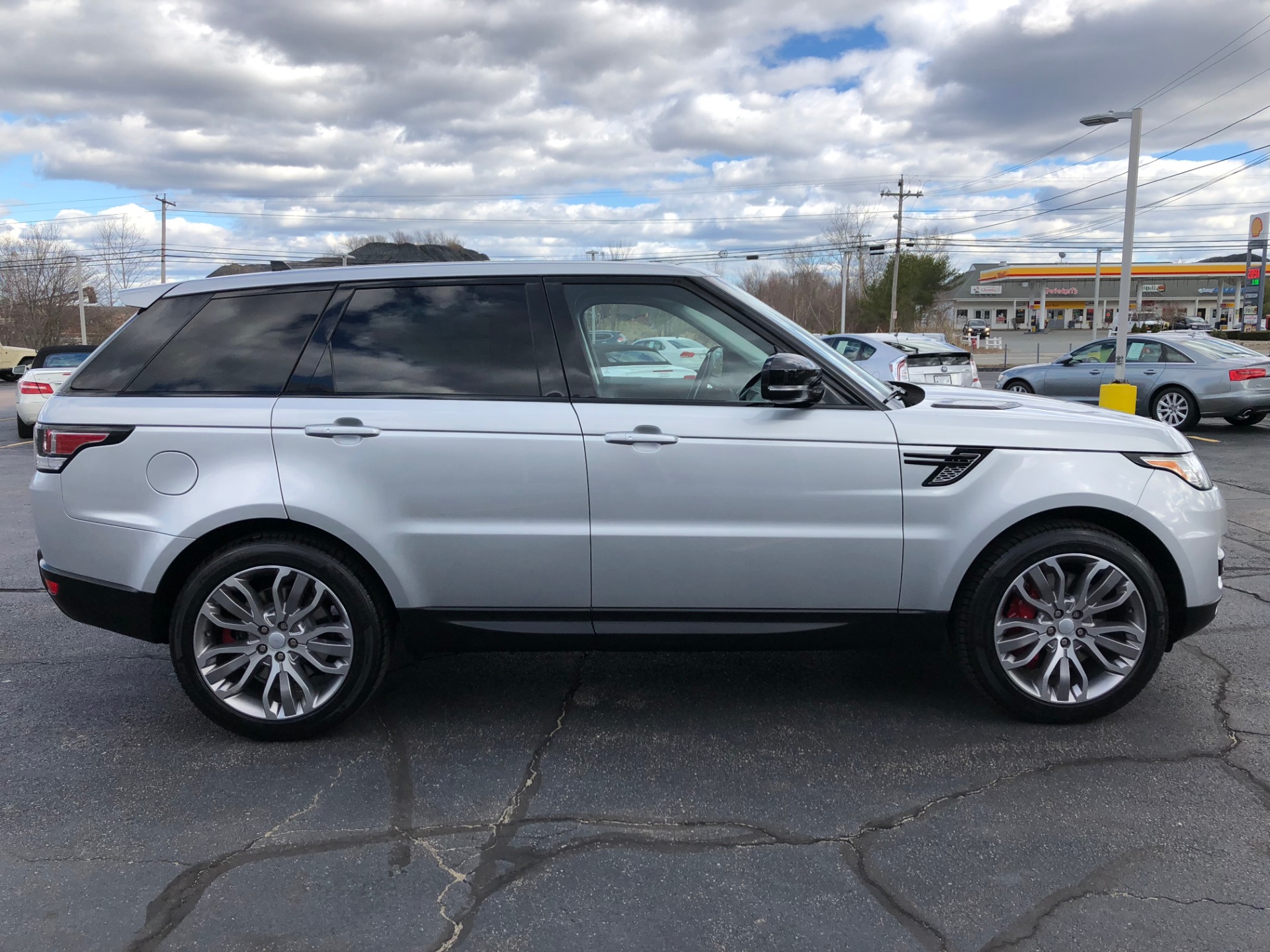 Used 2015 LAND ROVER RANGE ROVER SPO SC For Sale (57,900) Executive