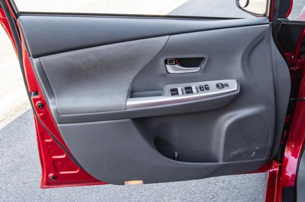 Used 2014 Toyota PRIUS V III