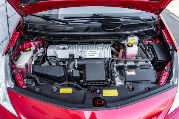 Used 2014 Toyota PRIUS V III