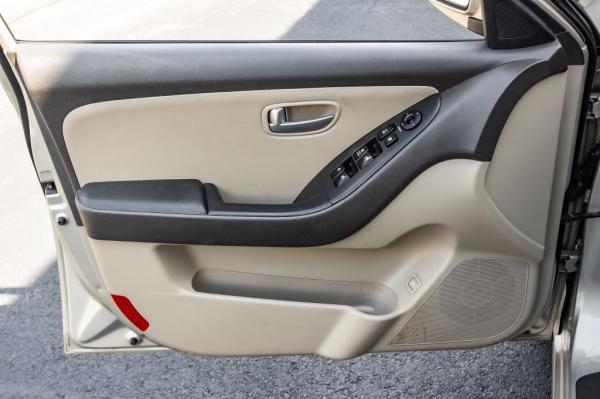 Used 2008 HYUNDAI ELANTRA GLS