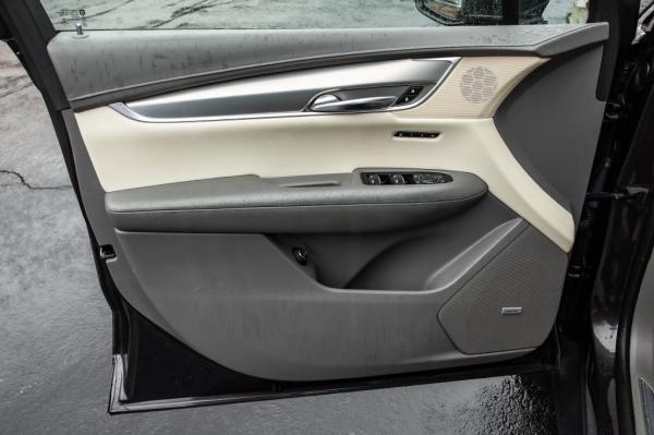 Used 2017 CADILLAC XT5 LUXURY