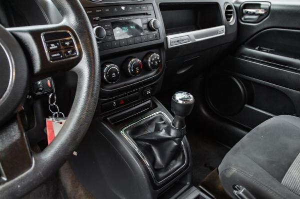 Used 2014 JEEP COMPASS SPORT