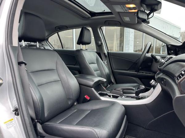 Used 2015 HONDA ACCORD EX L