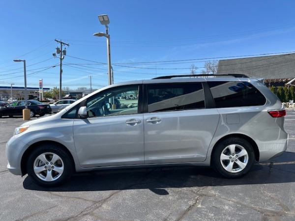 Used 2016 Toyota SIENNA LE LE