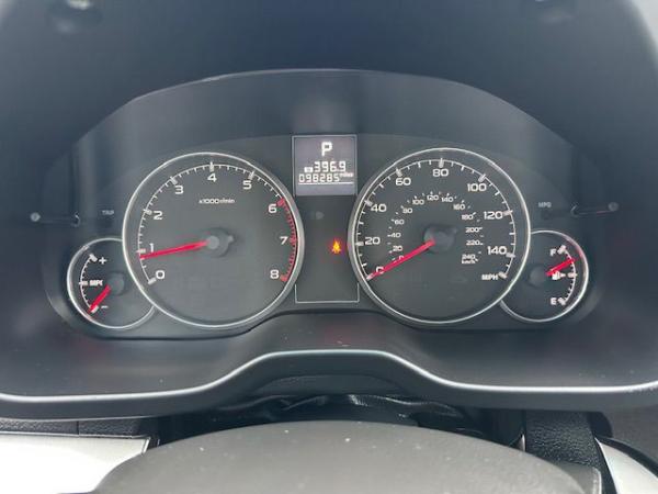 Used 2014 SUBARU LEGACY 25I PREMIUM