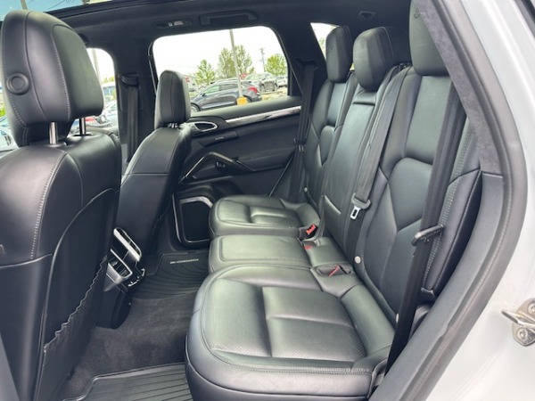 Used 2016 PORSCHE CAYENNE GTS