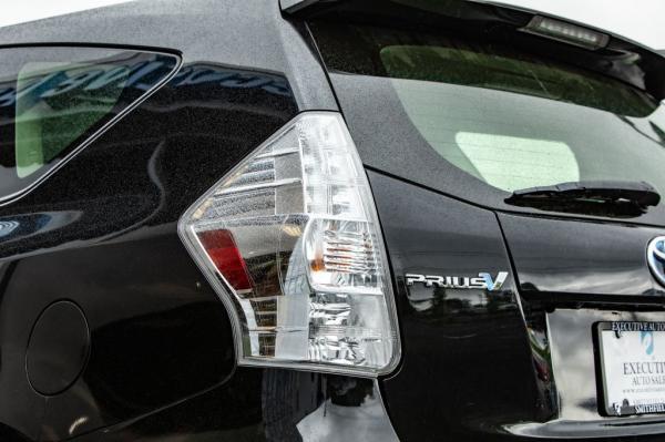 Used 2014 Toyota PRIUS V V