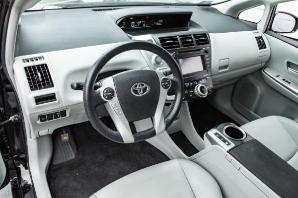 Used 2014 Toyota PRIUS V V