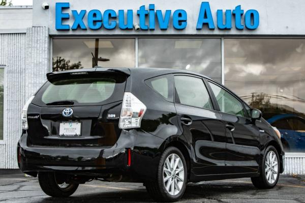 Used 2014 Toyota PRIUS V V