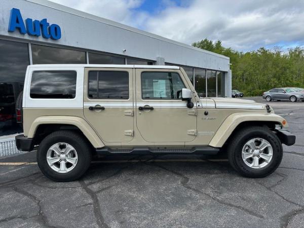 Used 2017 JEEP WRANGLER UNLIMI SAHARA
