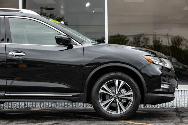 Used 2017 NISSAN ROGUE SV