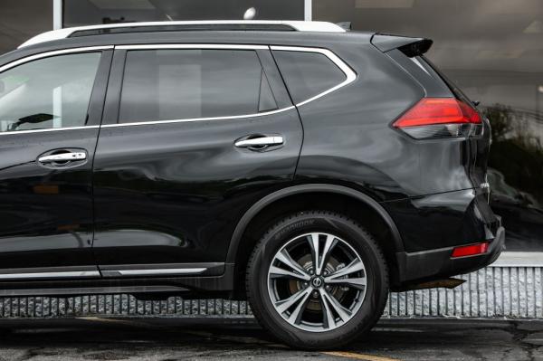 Used 2017 NISSAN ROGUE SV