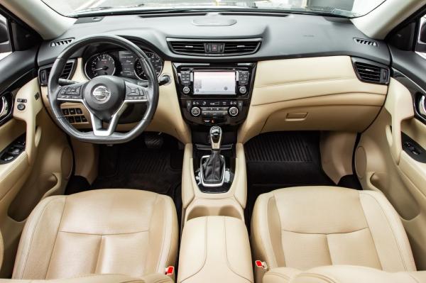 Used 2017 NISSAN ROGUE SV