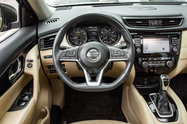 Used 2017 NISSAN ROGUE SV
