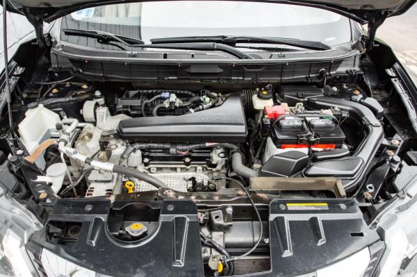 Used 2017 NISSAN ROGUE SV