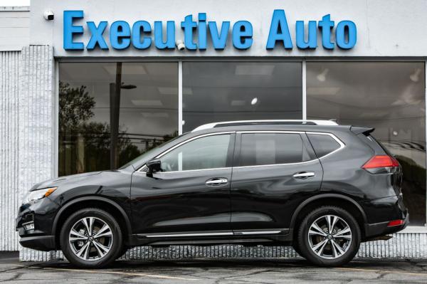 Used 2017 NISSAN ROGUE SV