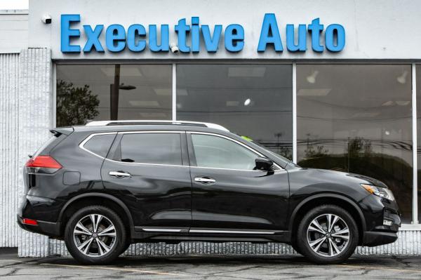 Used 2017 NISSAN ROGUE SV